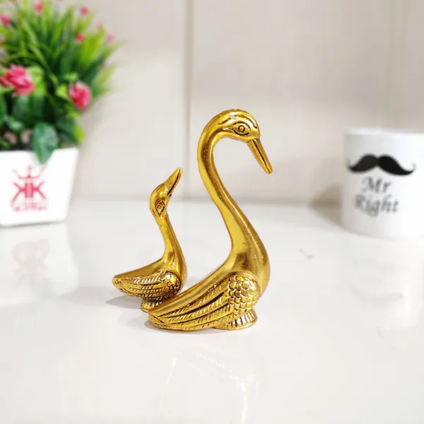 Metal_Love_Birds_Swan_Set_Pair_Of_Kissing_Duck
